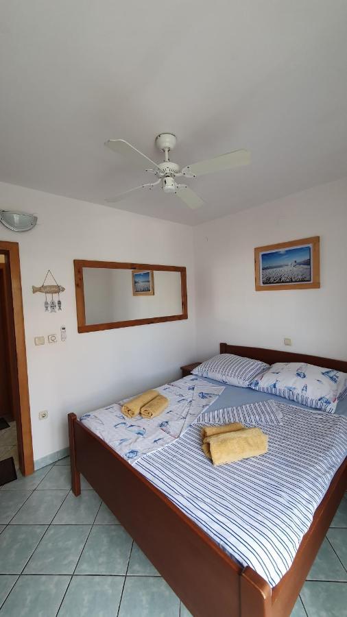 Apartments Ok Lopar Ngoại thất bức ảnh