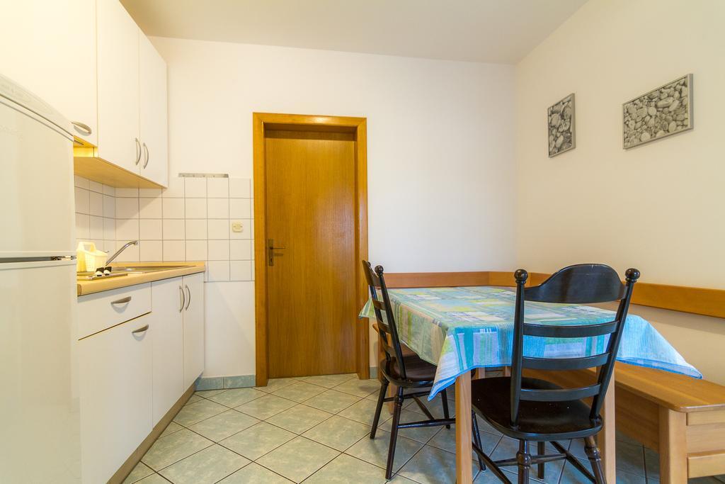 Apartments Ok Lopar Ngoại thất bức ảnh